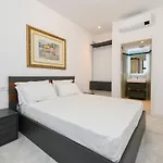 Appartamento Lakefront And Downtown Within Walking Distance! Côme
