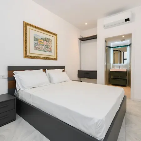 דירה Lakefront And Downtown Within Walking Distance! קומו